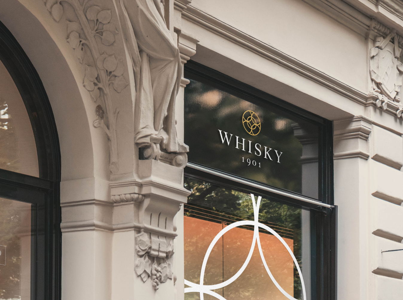 Whisky 1901 window